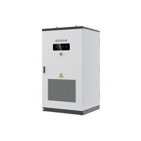 GoodWe 500 kW-os statikus átkapcsoló (STS) központi hálózati inverter porttal és beépített bypass kapcsolóval